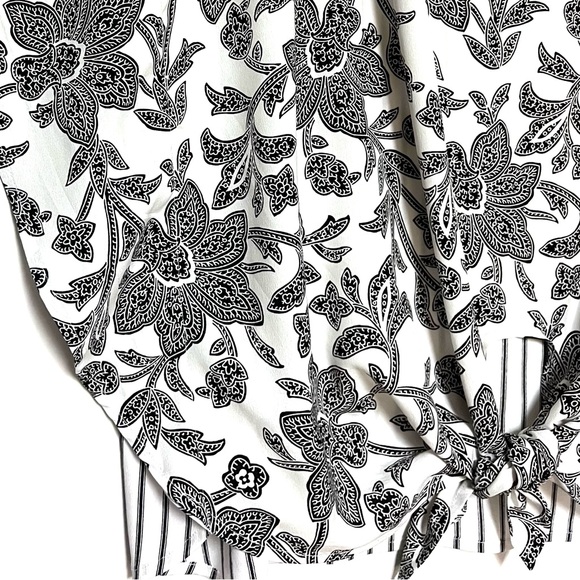 Chicos Top Size Large Floral Striped Mix Print Tie Front Flutter Sleeve 2 12/14 - Picture 9 of 12